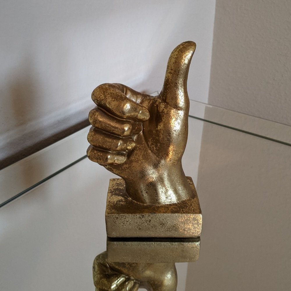 Thumbs Up Table Top Decor